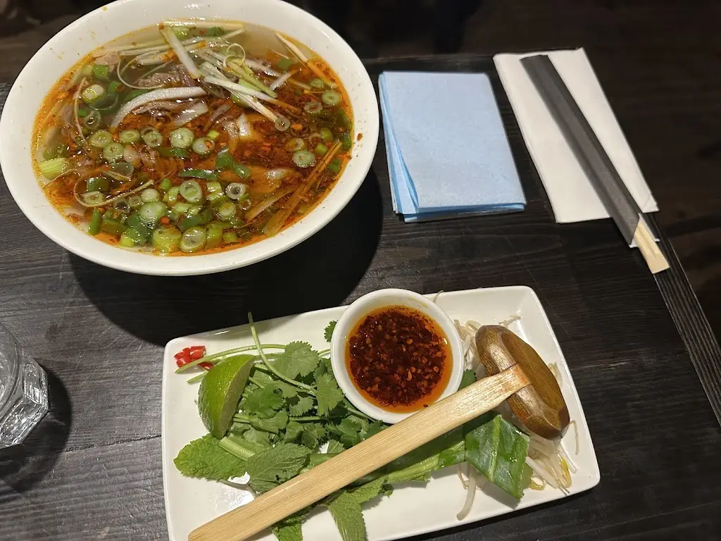 Menu_Pho London Bridge_Merthyr Tydfil County Borough_image_5