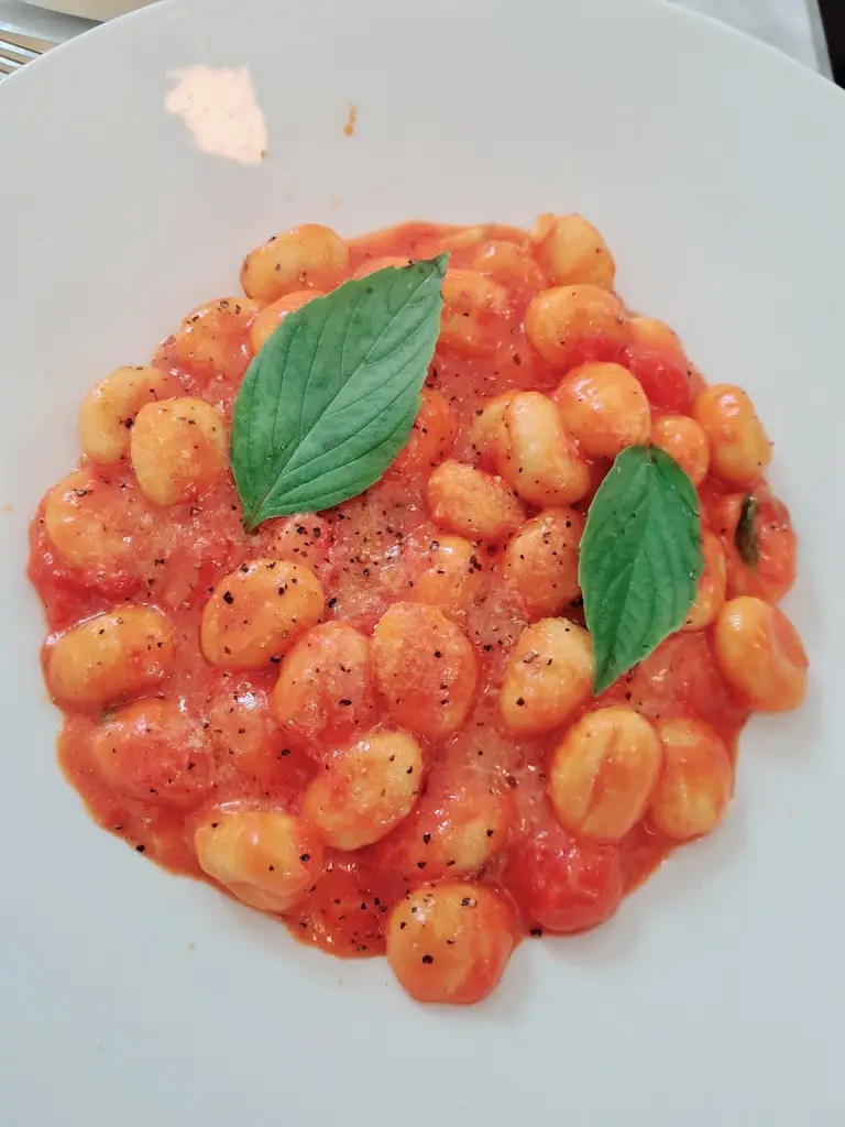 Menu_'O Ver Borough_Merthyr Tydfil County Borough_image_7