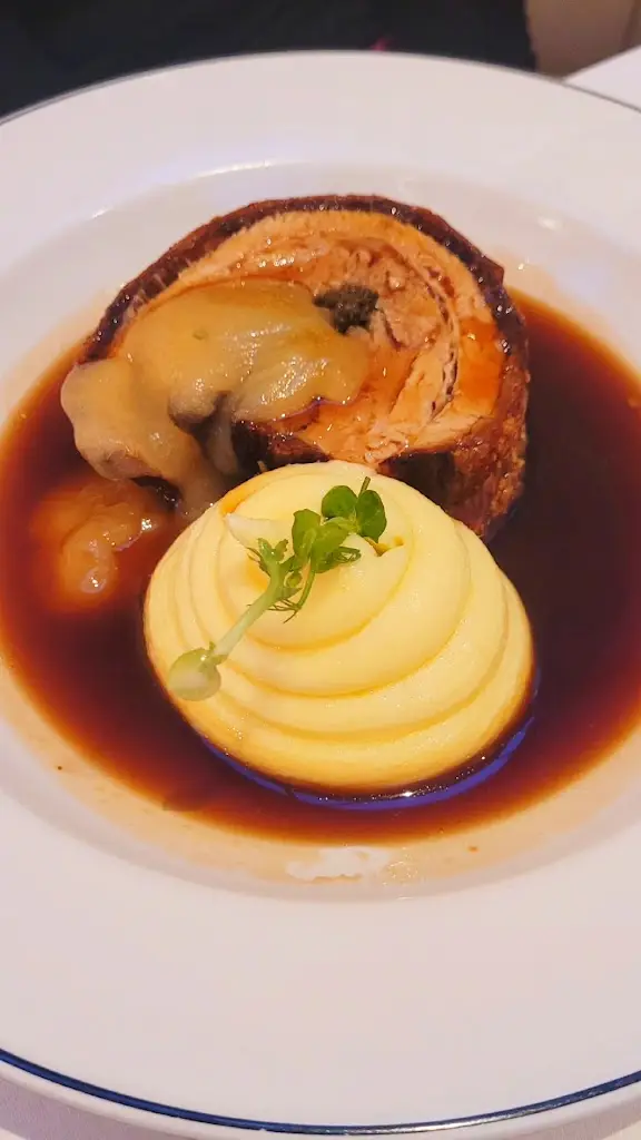 Roast_Merthyr Tydfil County Borough_slider_image_2