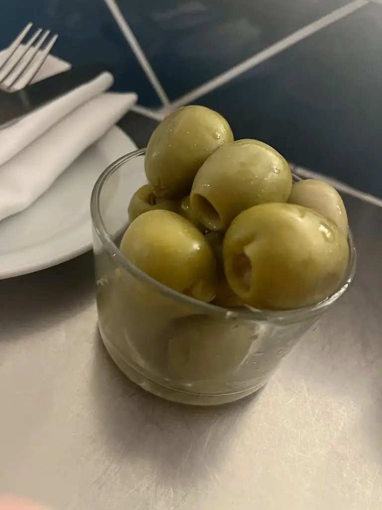 Menu_Lupins_Merthyr Tydfil County Borough_image_9