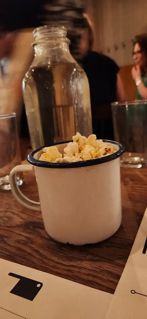 Menu_Flat Iron Borough_Merthyr Tydfil County Borough_image_6