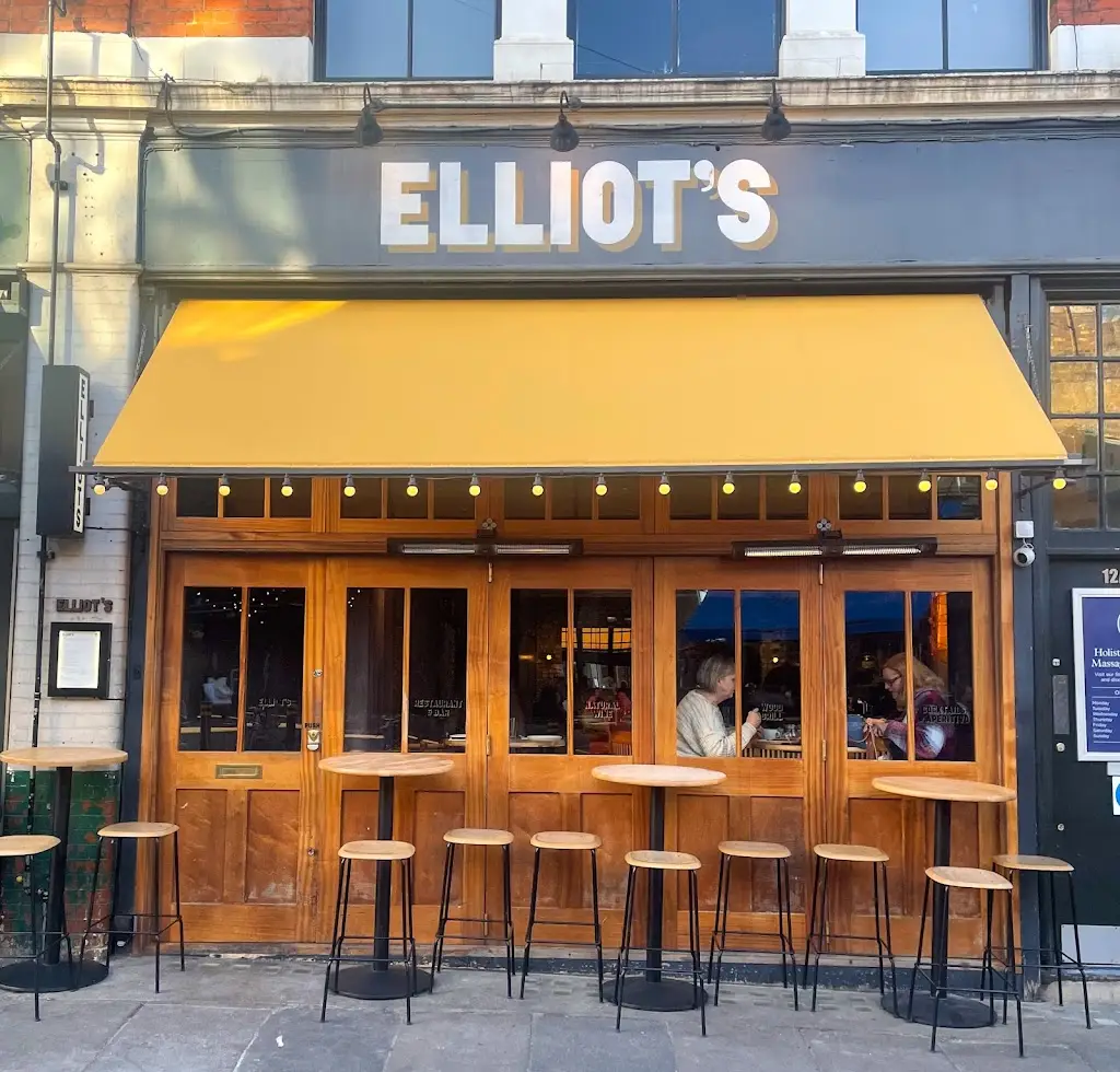 Elliot's - Borough Market restaurant in Merthyr Tydfil County Borough