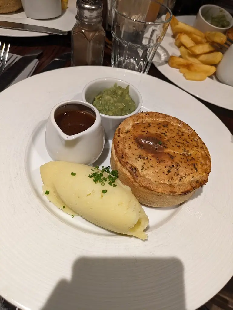Rebecca Goodall_Kings Arms_Pentyrch_review
