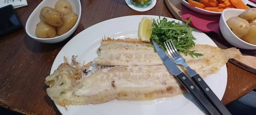 Menu_Caesars Arms_Pentyrch_image_9