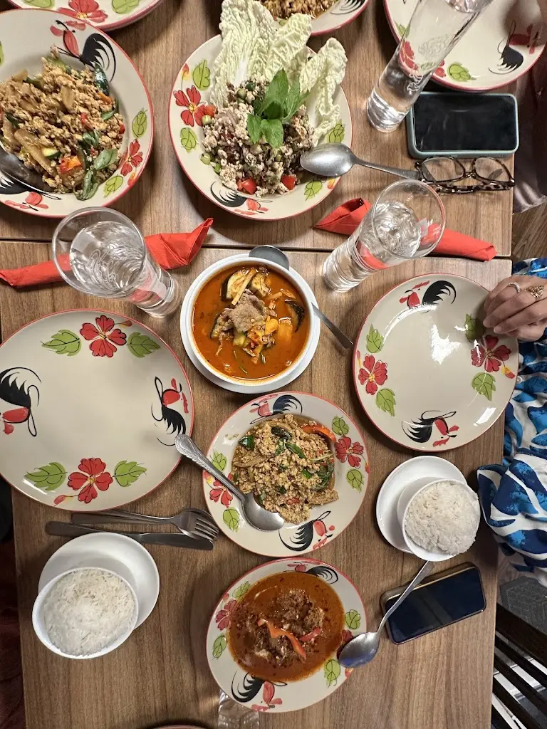 Shanzé Shah_Ton Thai Street Food Cafe_Pentyrch_review