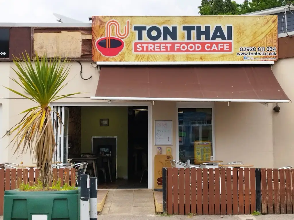 Ton Thai Street Food Cafe_Pentyrch_slider_image_1