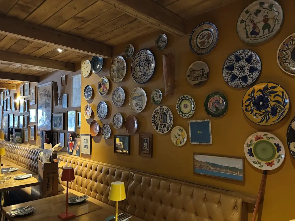 Fara G_Cicchetti_Pentyrch_review