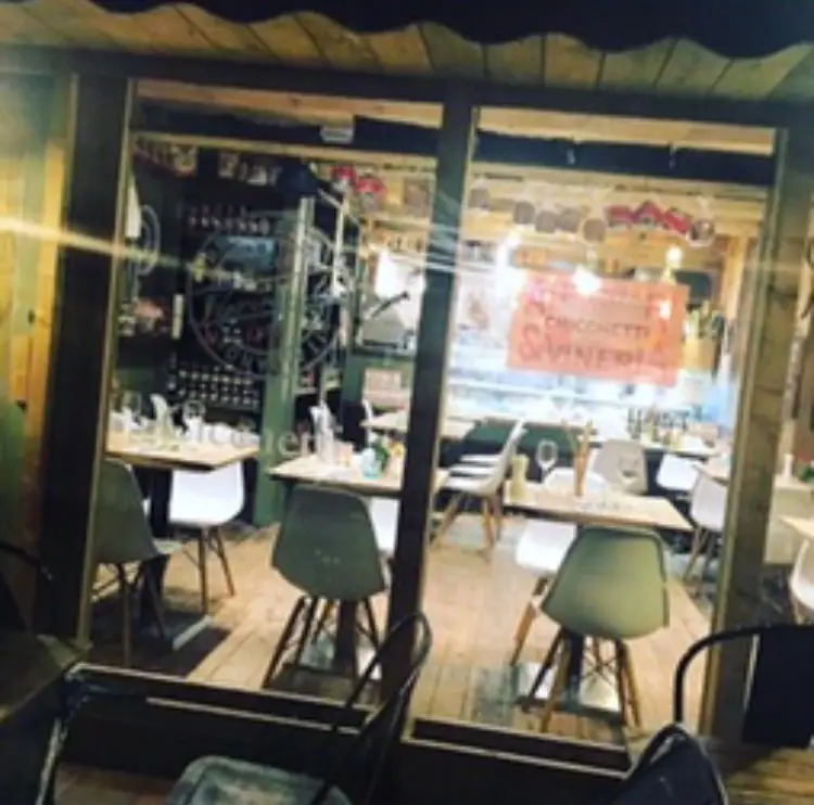 Cicchetti restaurant in Pentyrch