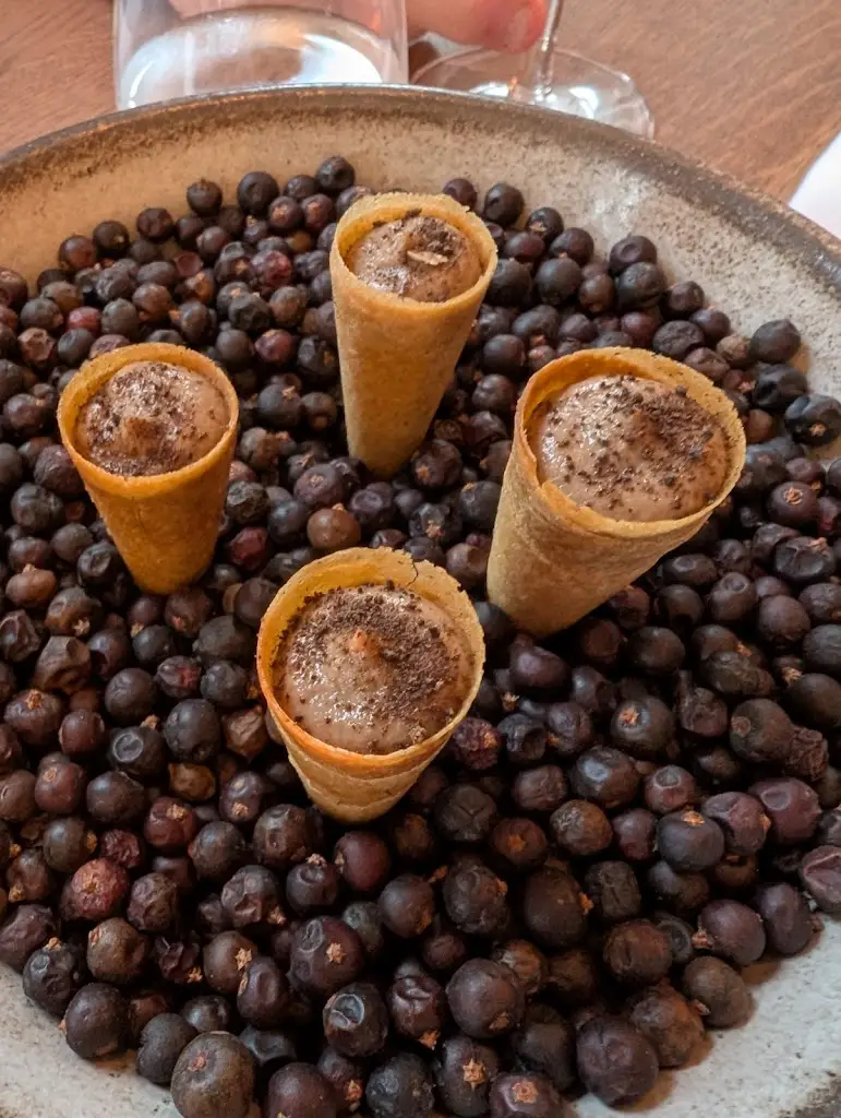 Gorse_Pentyrch_slider_image_3