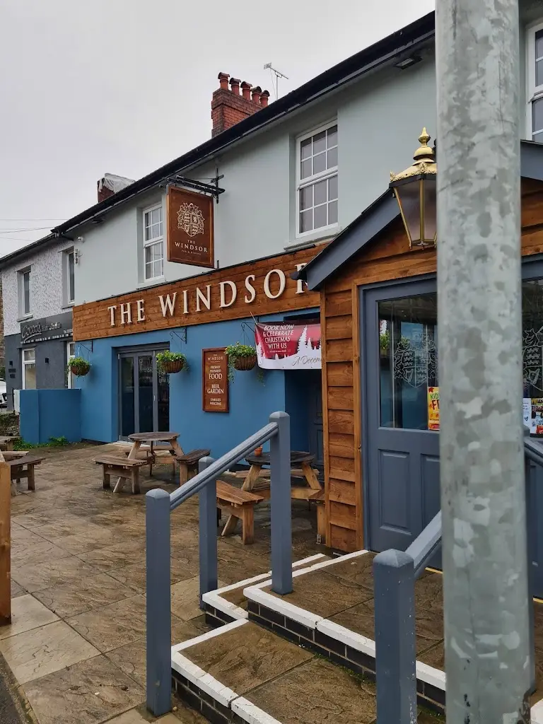 The Windsor Hotel restaurant à Pontyclun