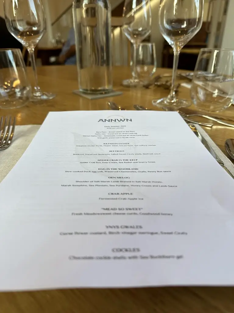 Menu_Annwn_Narberth_image_4