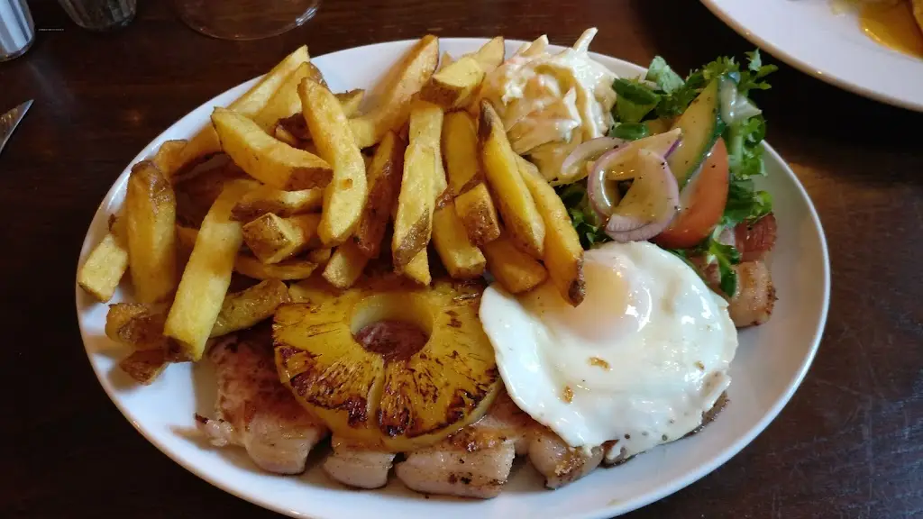 Menu_Dragon Inn_Narberth_image_8