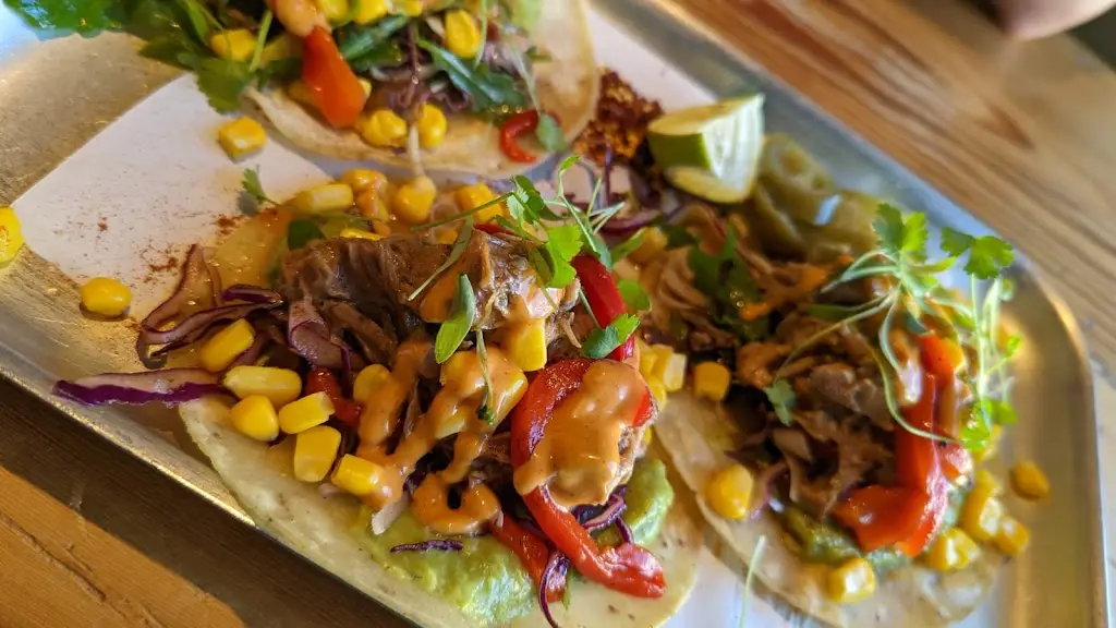 Josh Giles_grub._Narberth_review