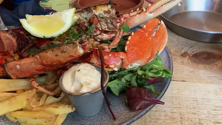 The Stone Crab_Narberth_slider_image_2