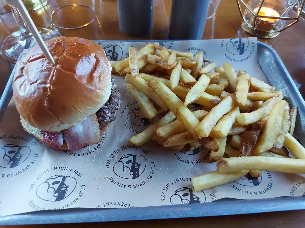 Nicole Howard_Otley Brewpub & Kitchen_Pontypridd_review