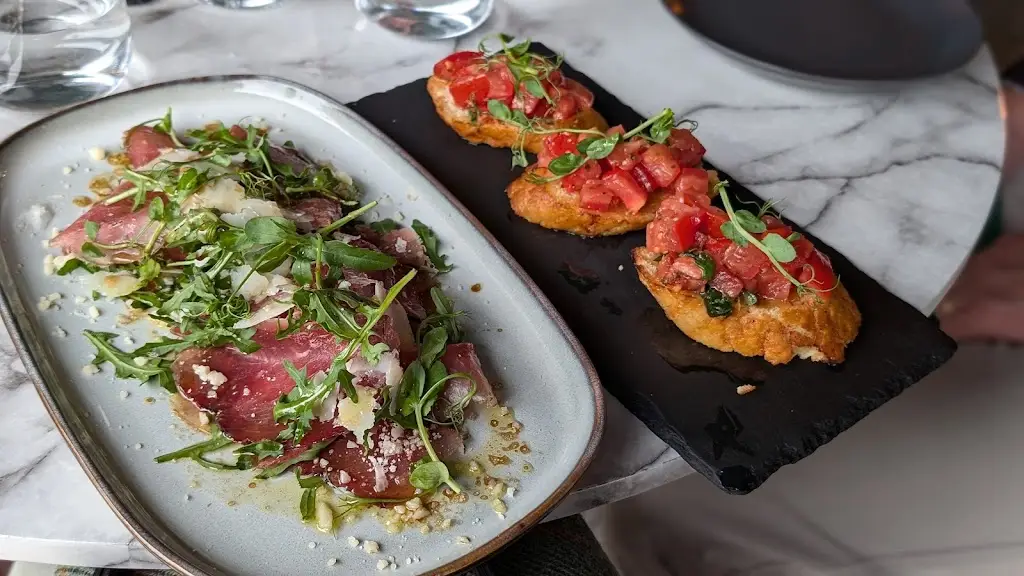 Minako L_Paisá_Bishops Stortford_Bewertung