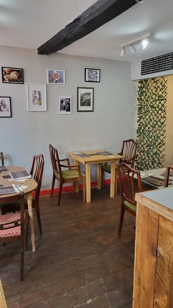 Rustica_Monmouth_slider_image_1