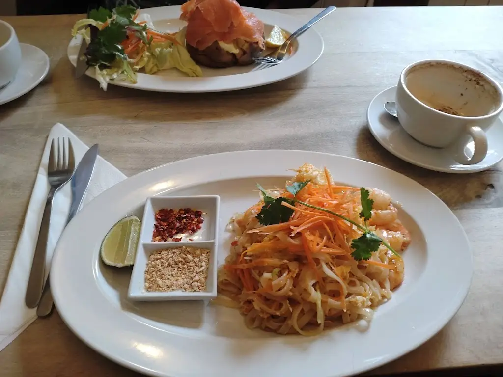 Menu_Whole Earth Bistro_Monmouth_immagine_6