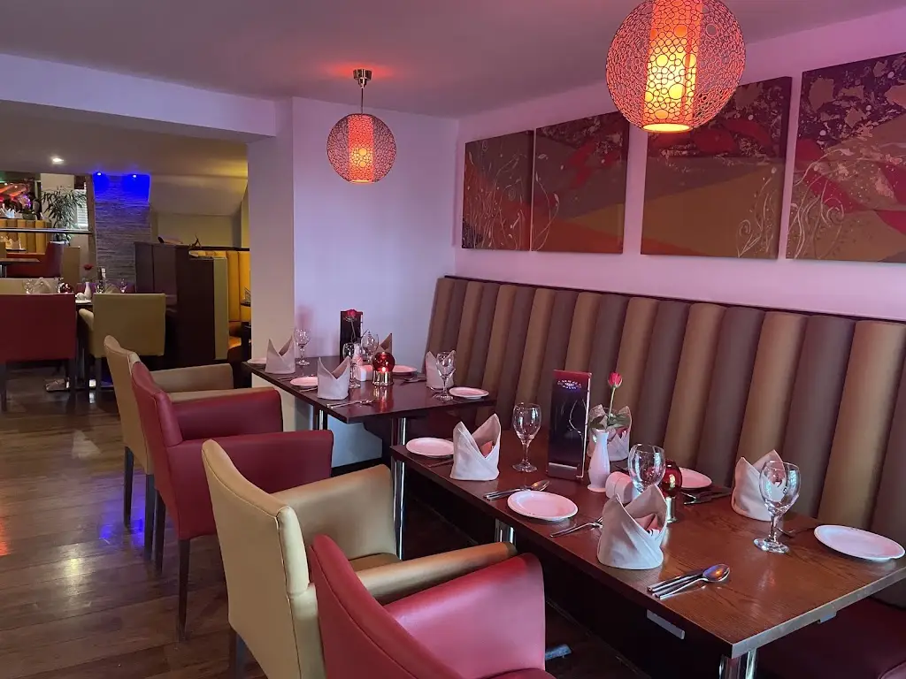 Jewel Balti Monmouth_Monmouth_slider_image_1