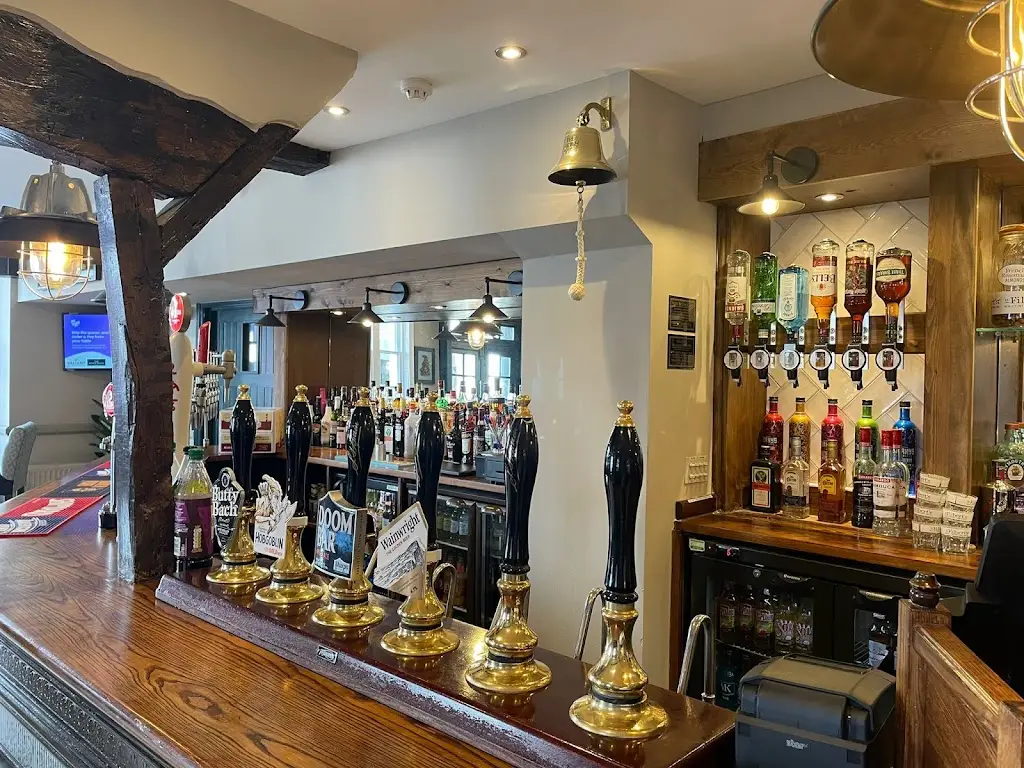 Punch House_Monmouth_slider_image_1