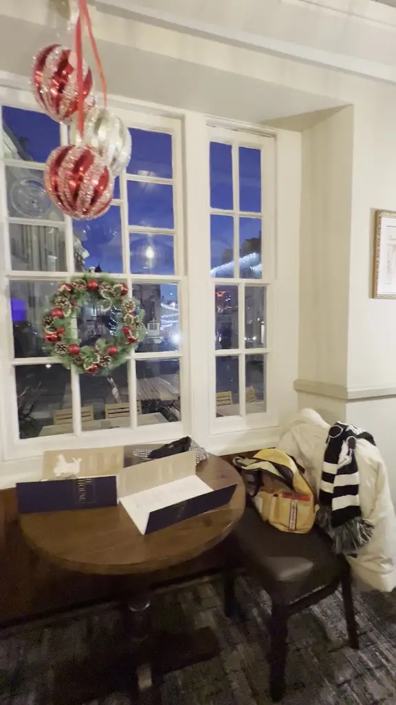 Punch House_Monmouth_slider_image_2