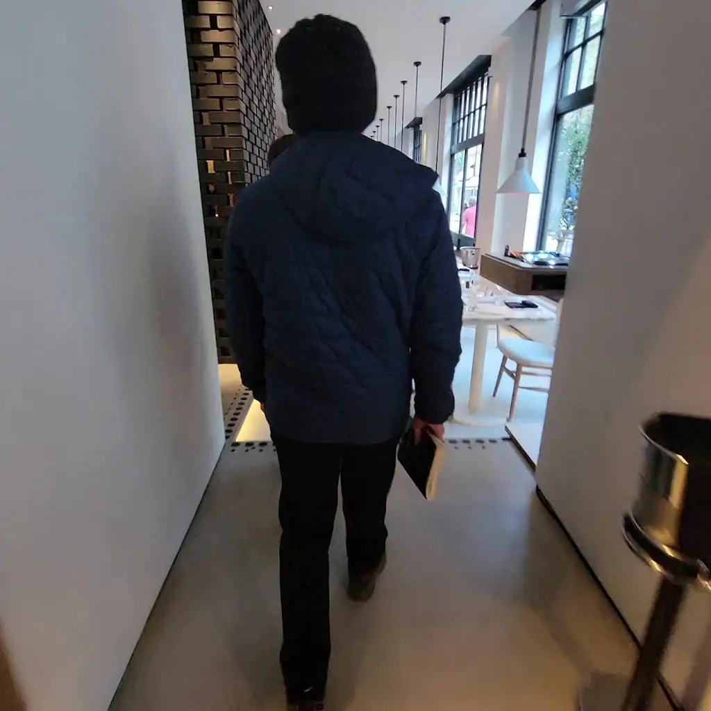 Monmouth Kitchen_Monmouth_slider_image_2