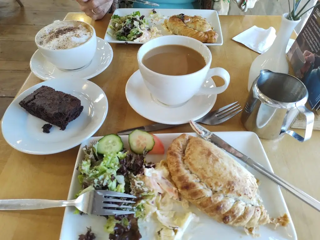 Menu_Erddig Restaurant - National Trust_Marchwiel_image_1