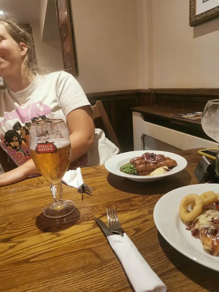 Menu_Red Lion_Marchwiel_image_6