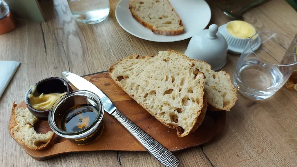 Menu_Iâl Restaurant_Marchwiel_imagen_9