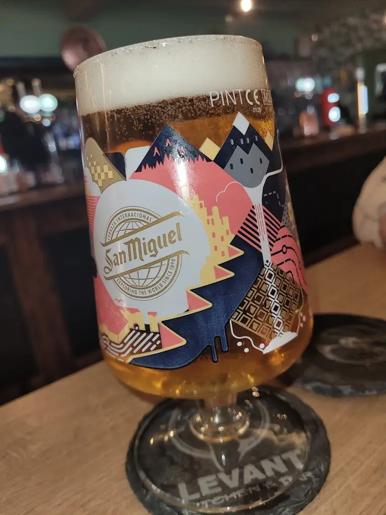 Menu_Levant Kitchen & Bar Wrexham_Marchwiel_imagen_8