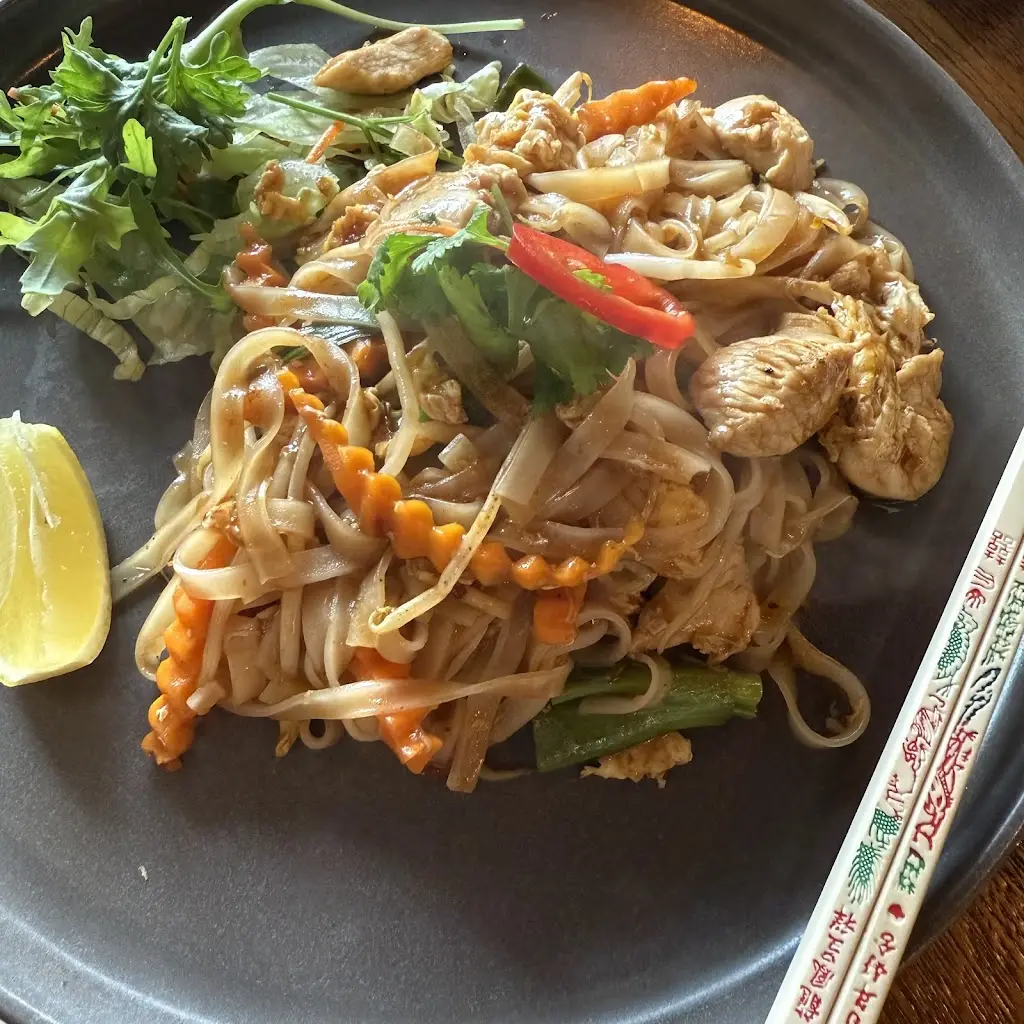 ThaiDine Wrexham_Marchwiel_slider_image_2