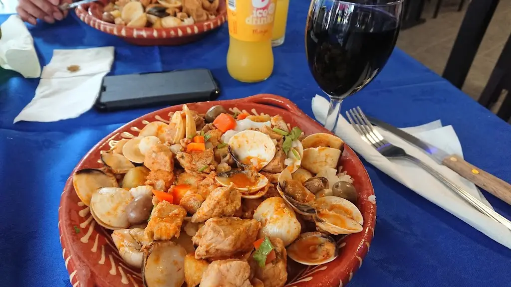 Menu_Vasco Da Gama Restaurant_Marchwiel_image_5