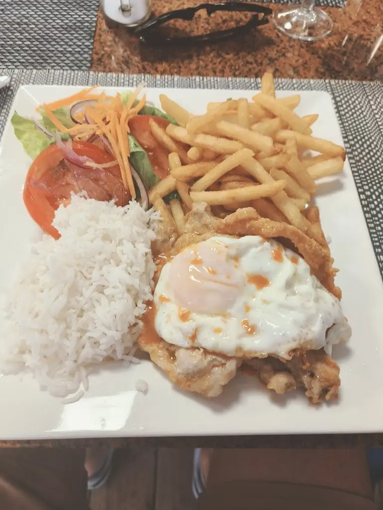 Menu_Vasco Da Gama Restaurant_Marchwiel_image_6