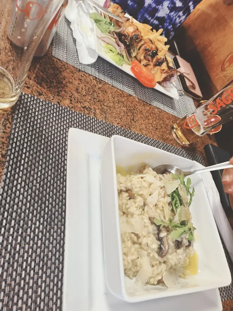 Menu_Vasco Da Gama Restaurant_Marchwiel_image_9