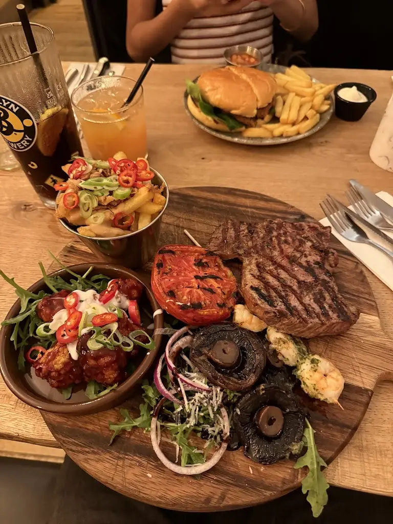 Roman Brezovsky_CarniBoar_Marchwiel_review