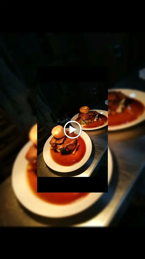 Wrexham Kitchen_Marchwiel_slider_image_2