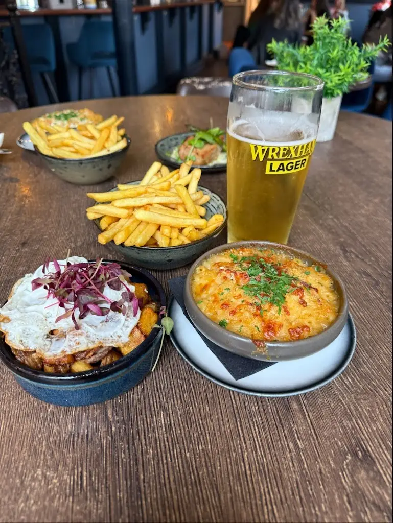 Mediocre Gamer_The Bank Wine Bar & Bistro_Marchwiel_review