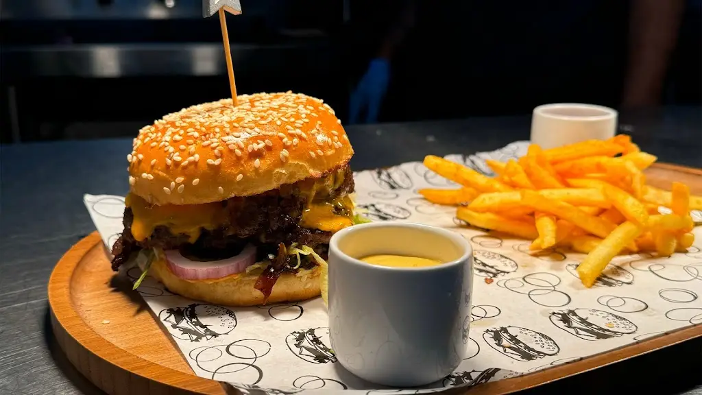 Menu_Smash 'N' Sizzle_Marchwiel_image_5