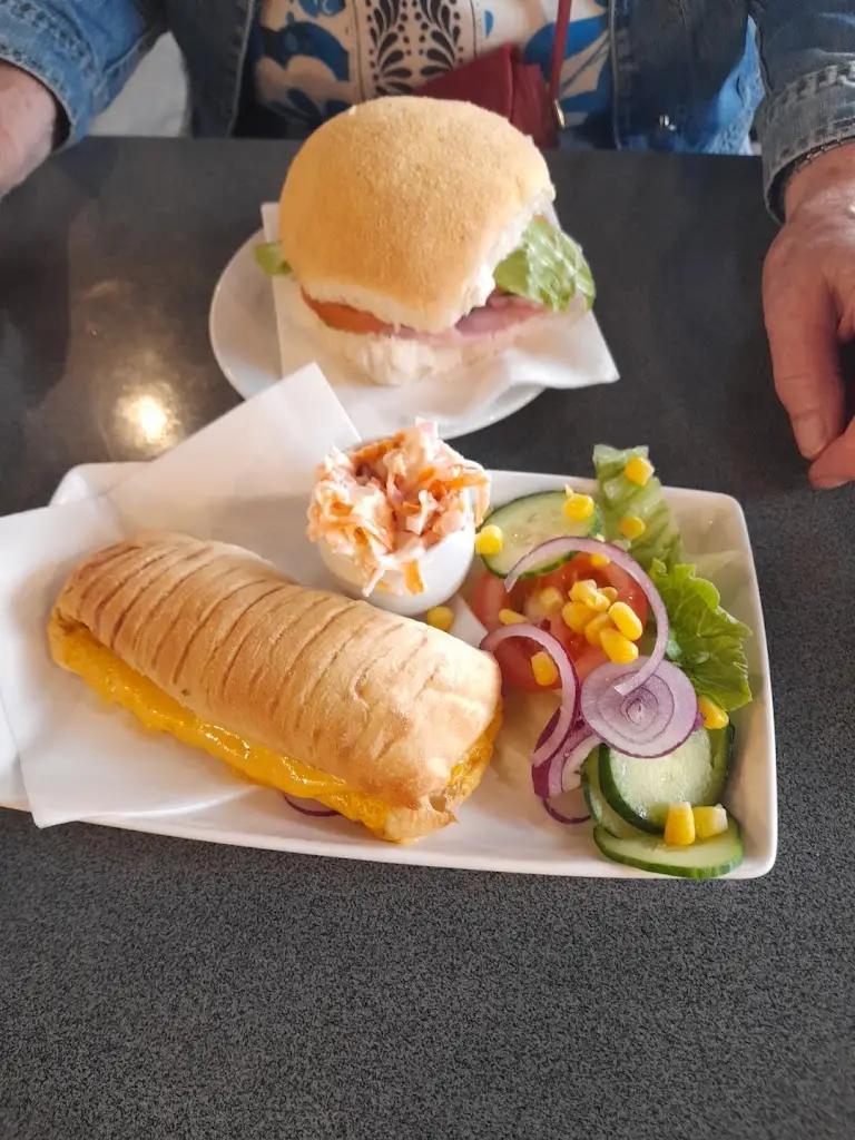 Steve Gray_A Marubbi & Son_Marchwiel_review