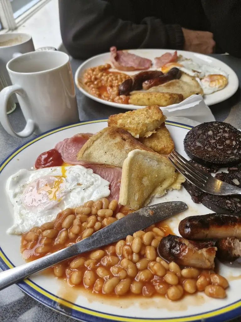 Jenna_A Marubbi & Son_Marchwiel_review