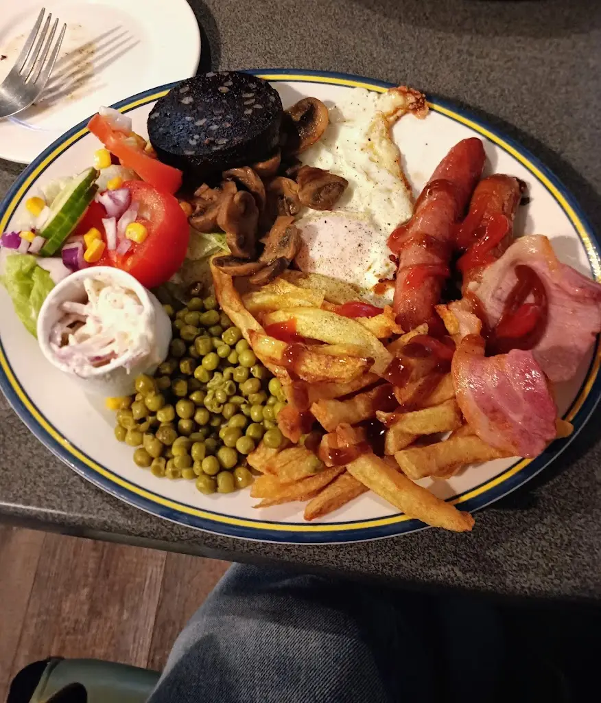 A Marubbi & Son_Marchwiel_slider_image_3