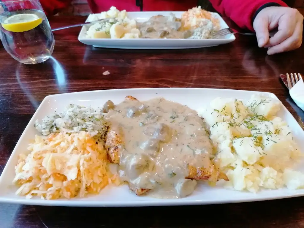 Menu_Maxim M&G Bar & Restaurant_Marchwiel_image_9