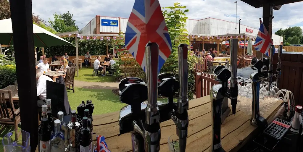 Nags Head_Marchwiel_slider_image_1