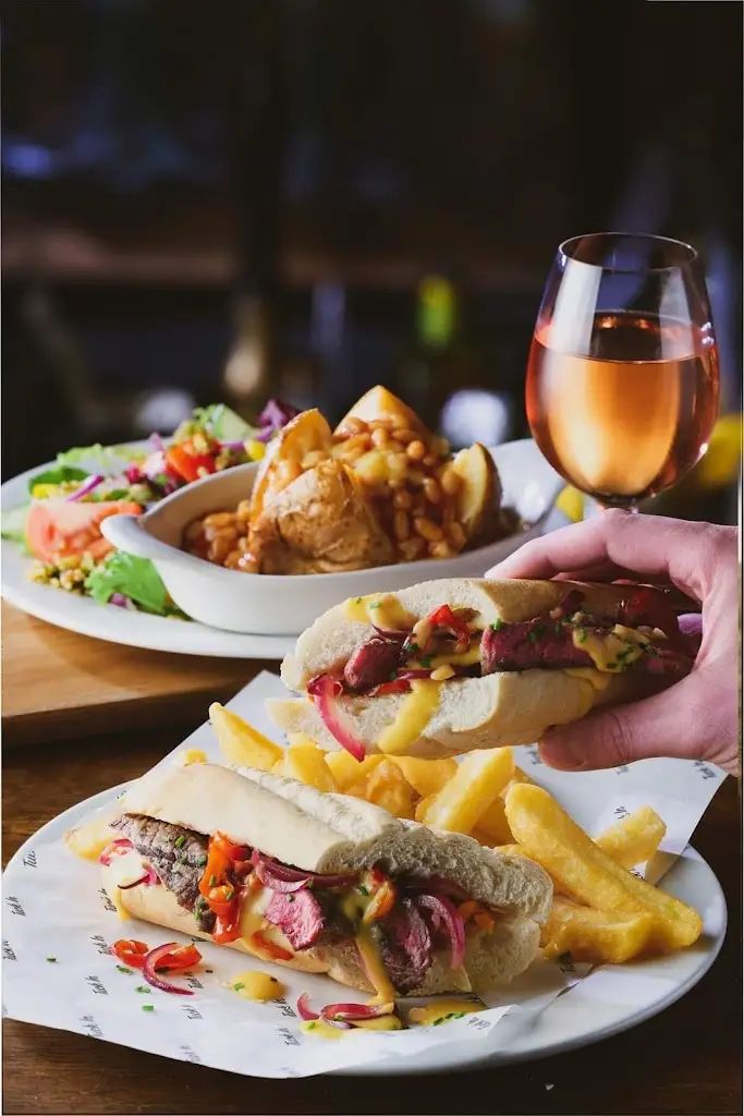 Nags Head_Marchwiel_slider_image_3