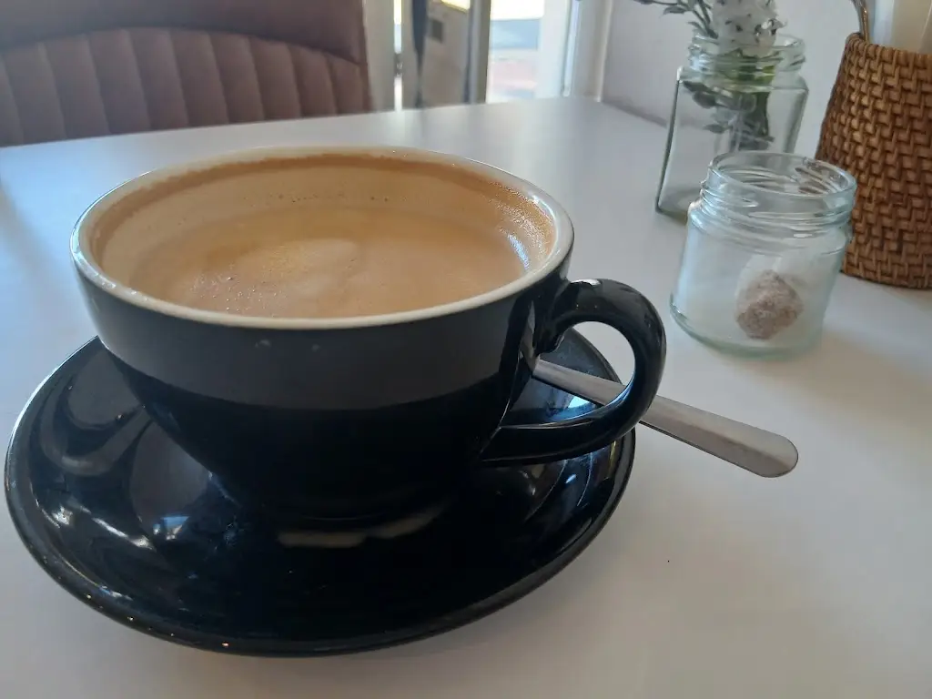 Rob Boon_Lot 11 Cafe_Marchwiel_review