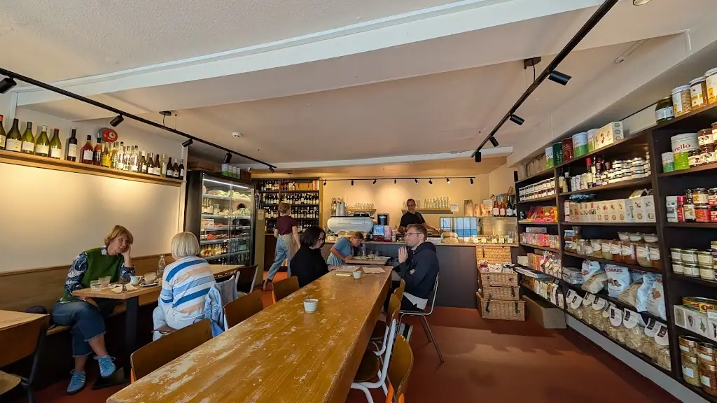 Le Péché Mignon_Bishops Stortford_slider_image_3