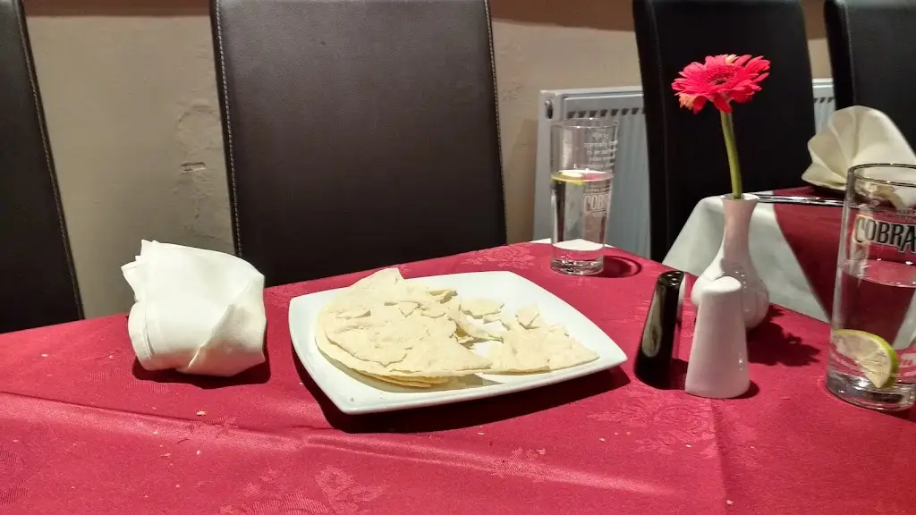 Menu_Black Peppers_Marchwiel_image_5