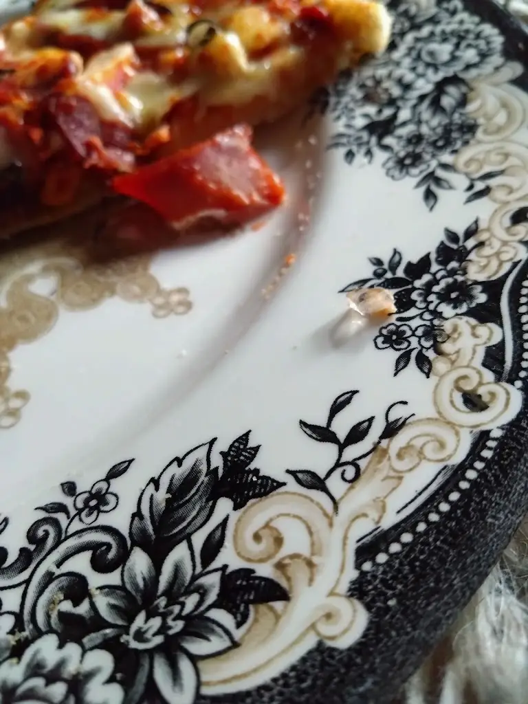 Margot Cukiermann_Detroit Grill_Marchwiel_review