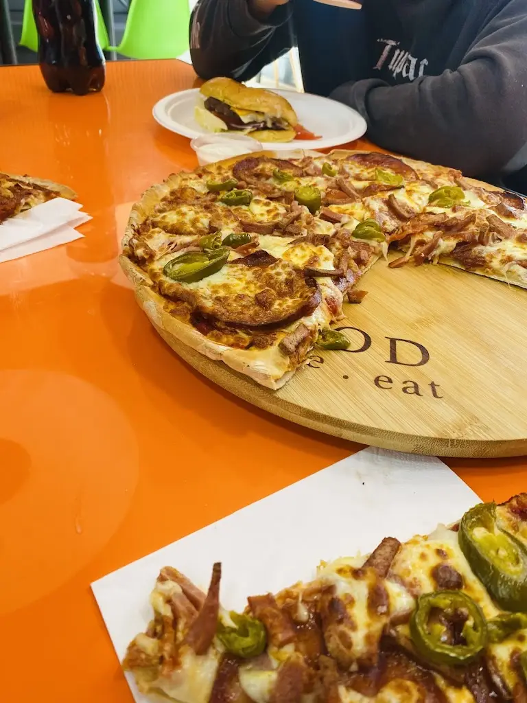 Detroit Grill_Marchwiel_slider_image_3