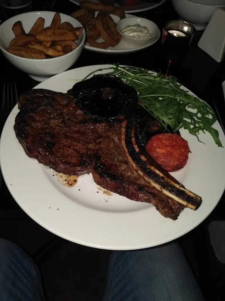 Old No 7 Bar Grill Food_Marchwiel_slider_image_2